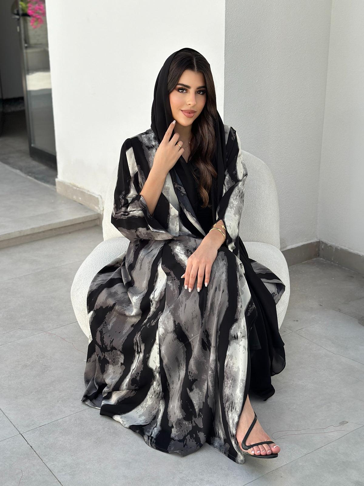 Zoya White Abaya