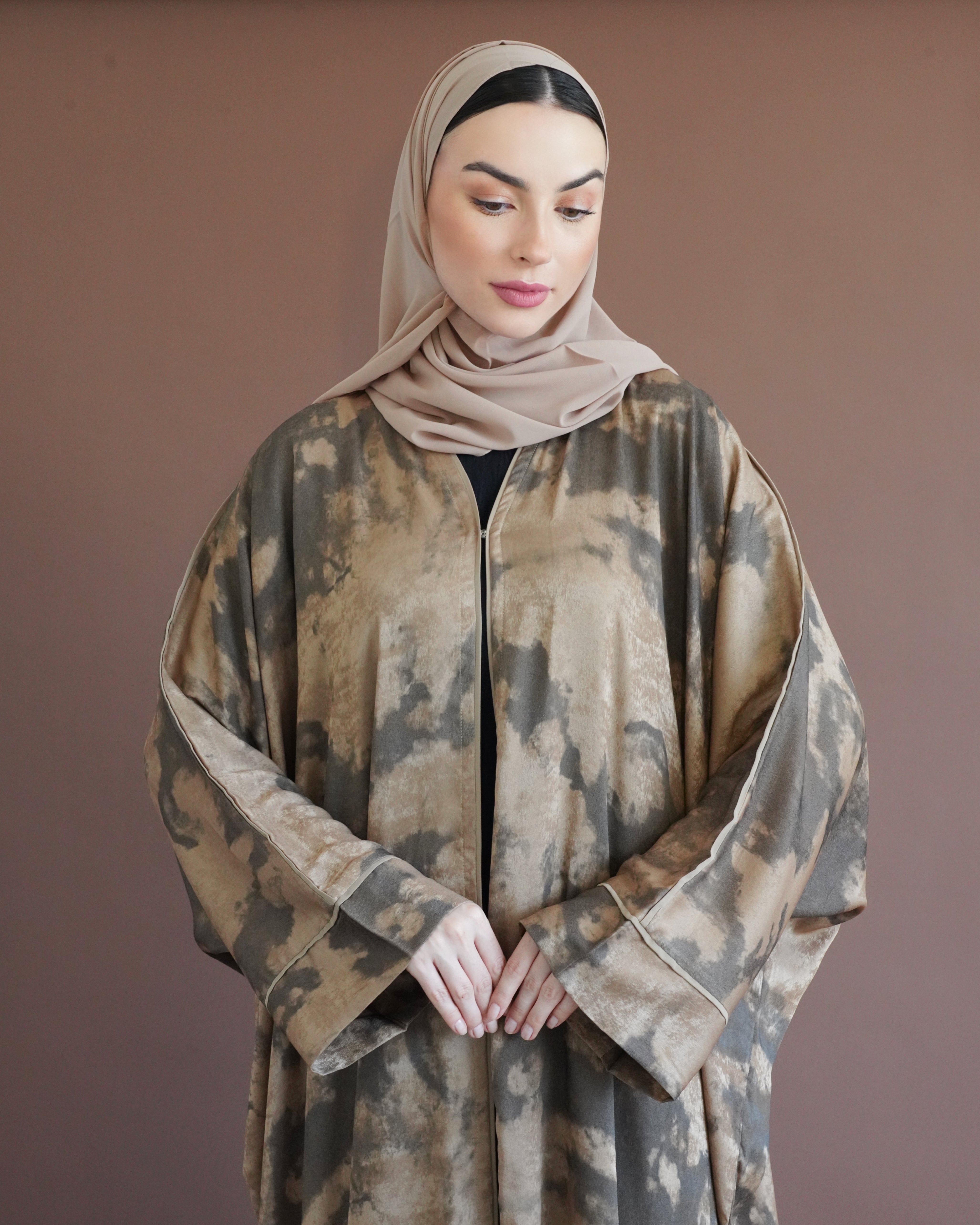 Rayelle Brown Abaya