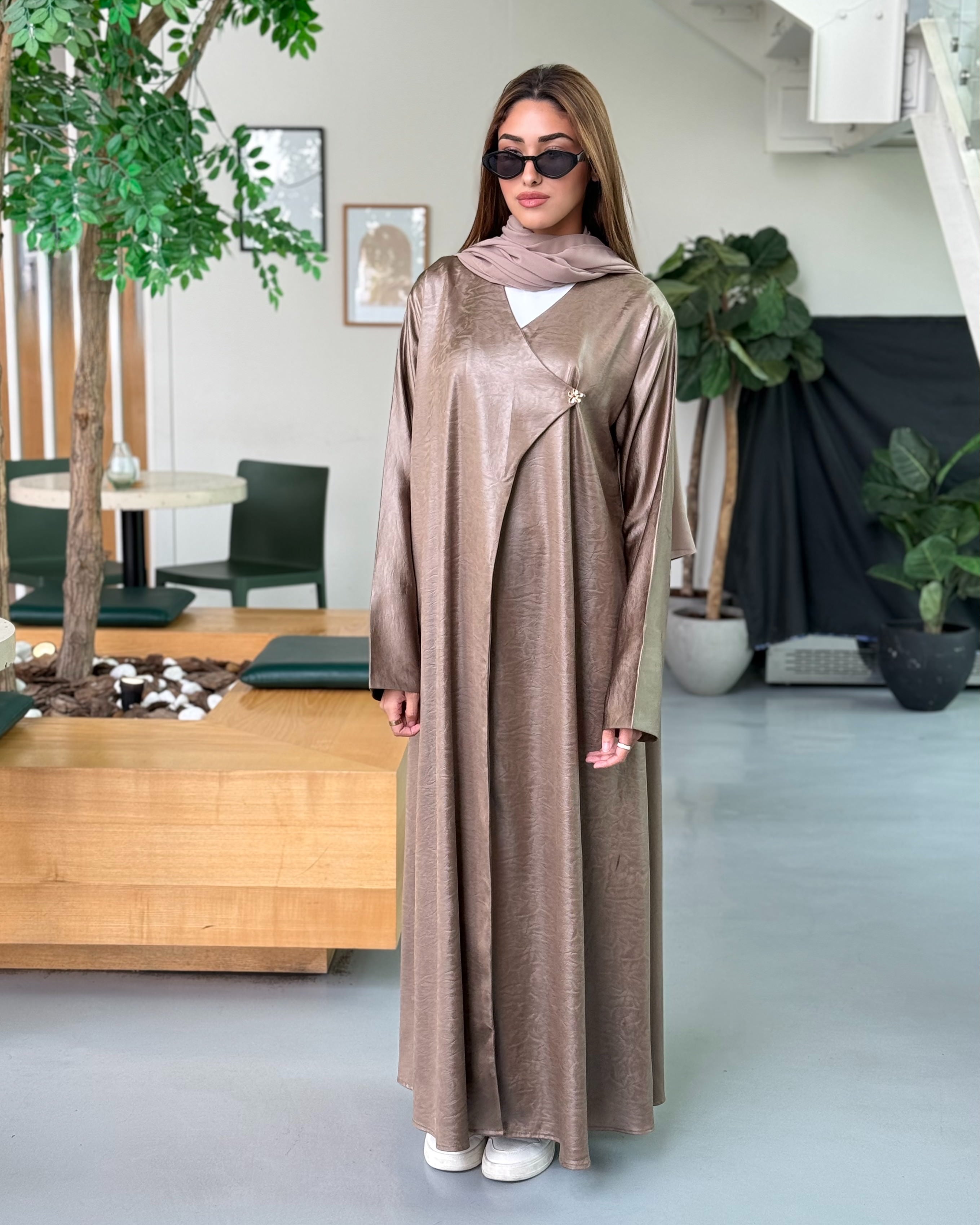Warda-Bronze