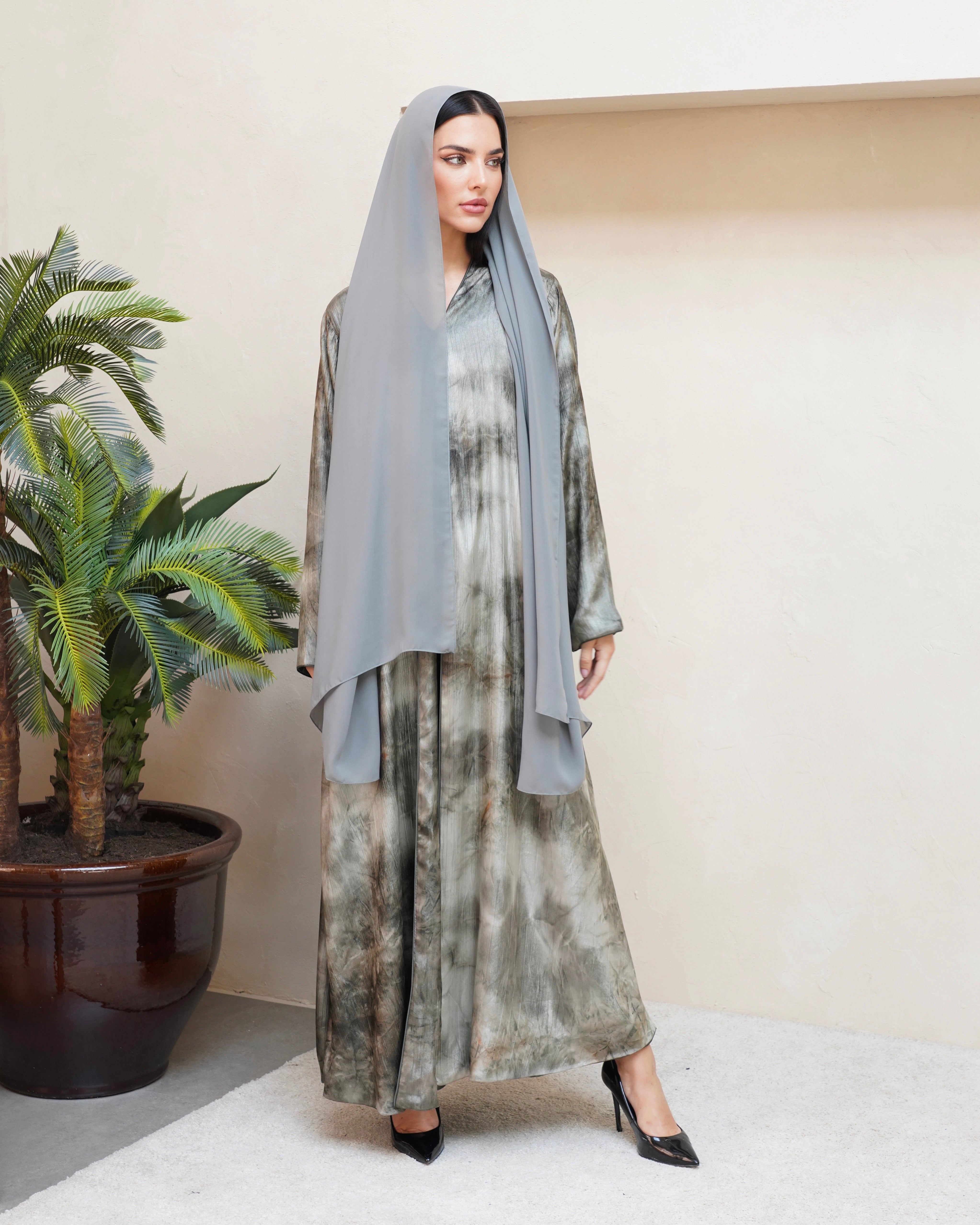 Selene Green Abaya