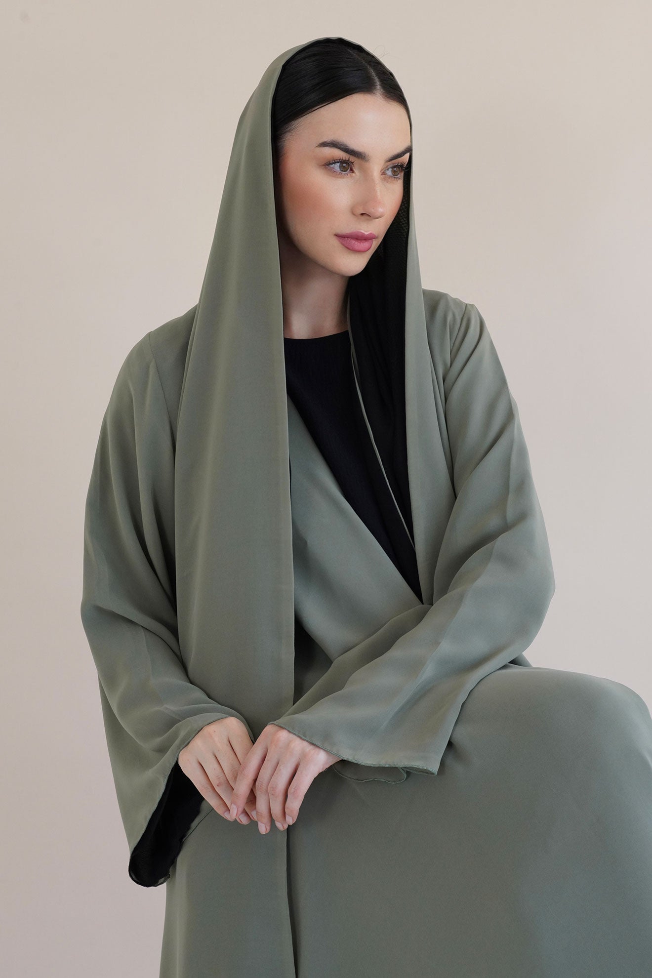 Delina Green Abaya