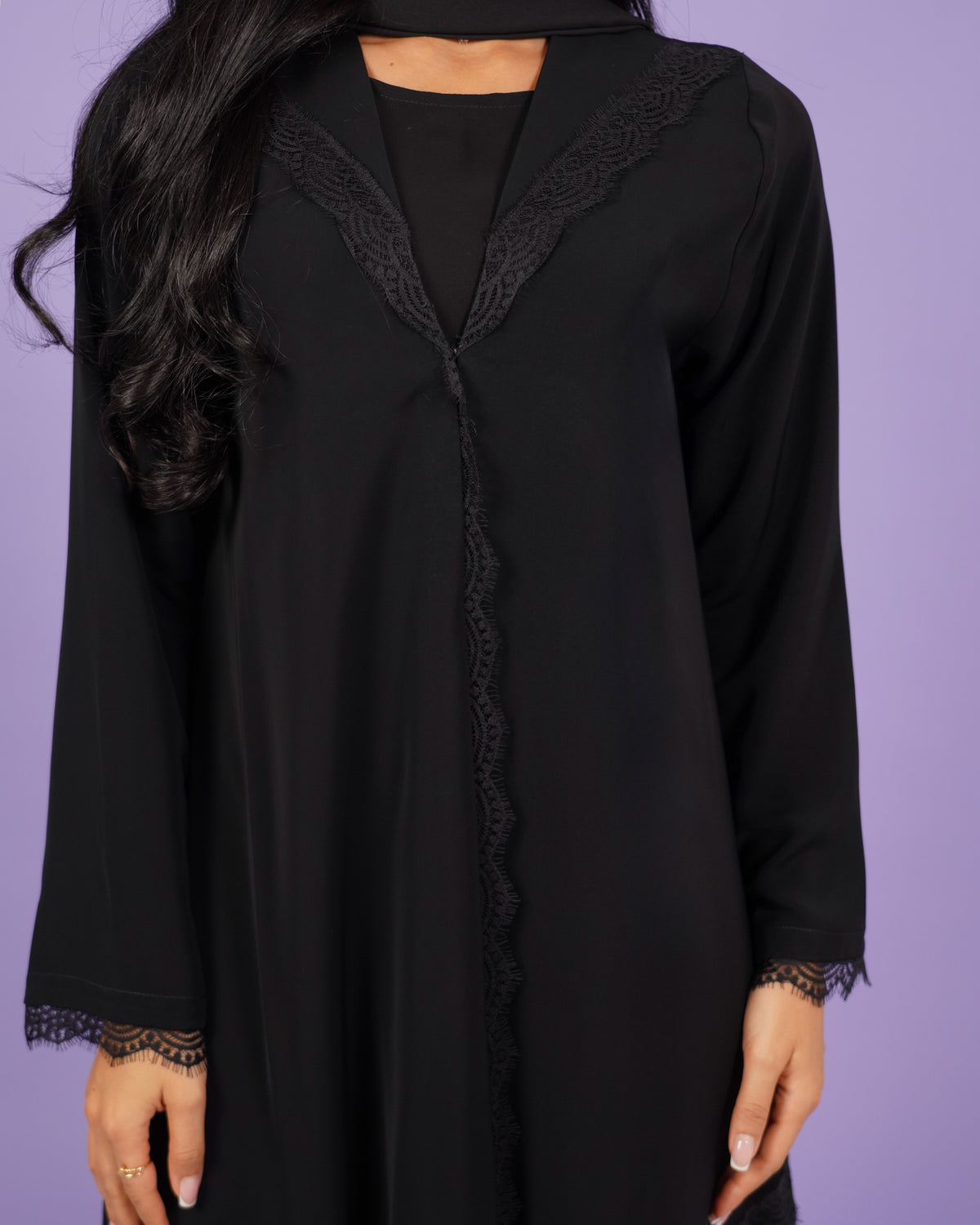 Aylin-Black
