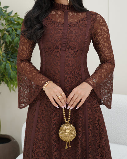 Naïa- Brown