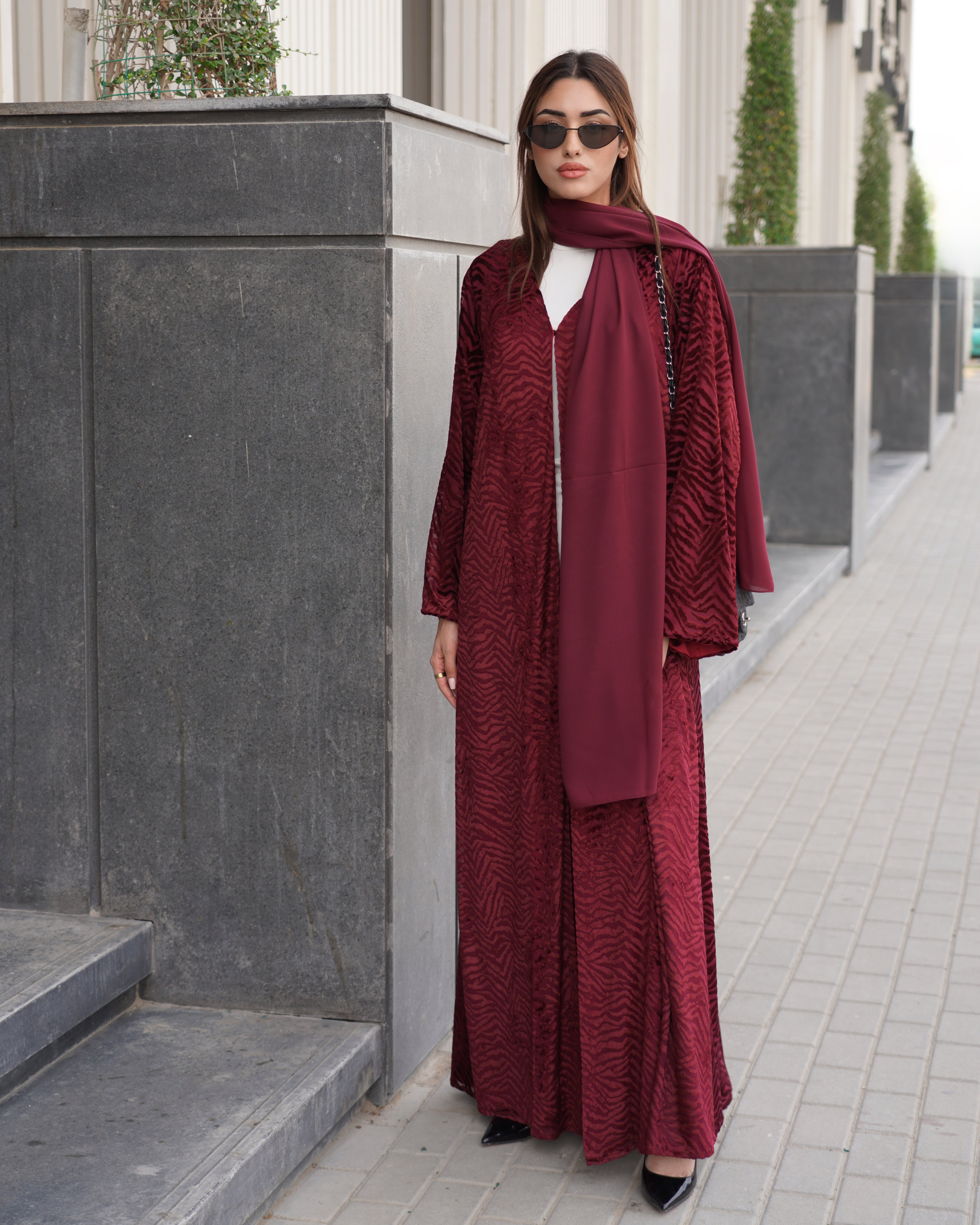 Remi Red Abaya