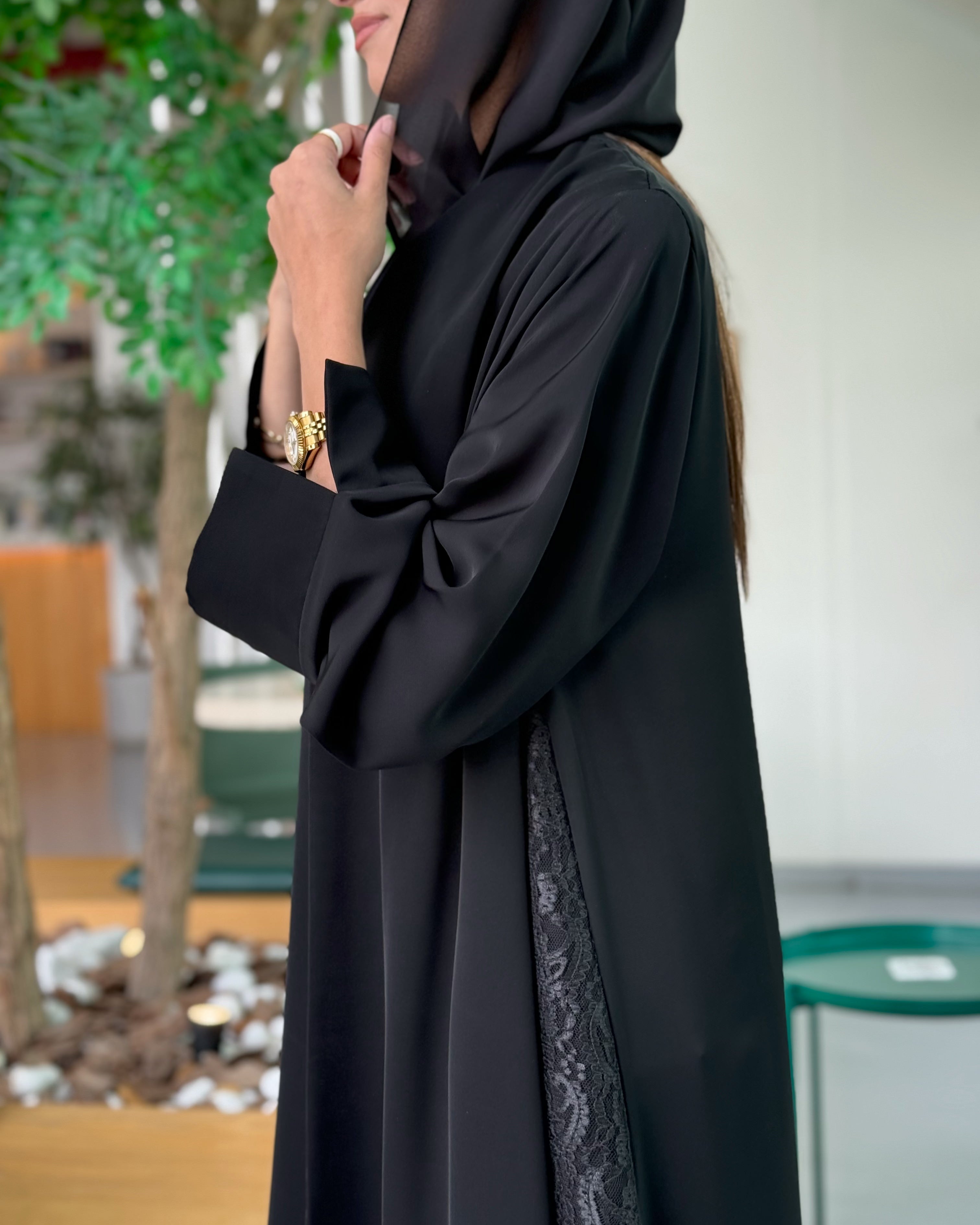 Qamar-Black