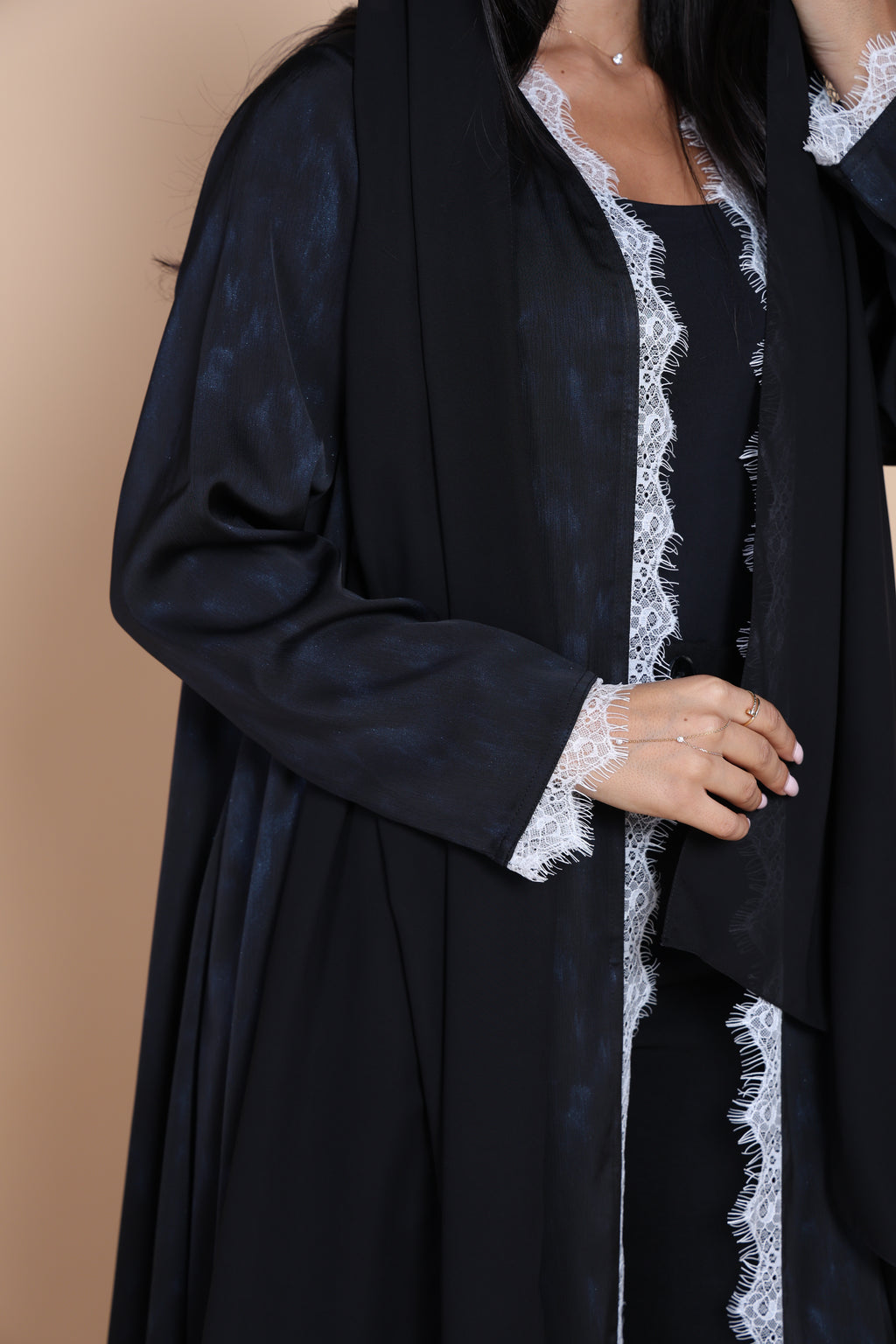 Vivienne-Black&Blue