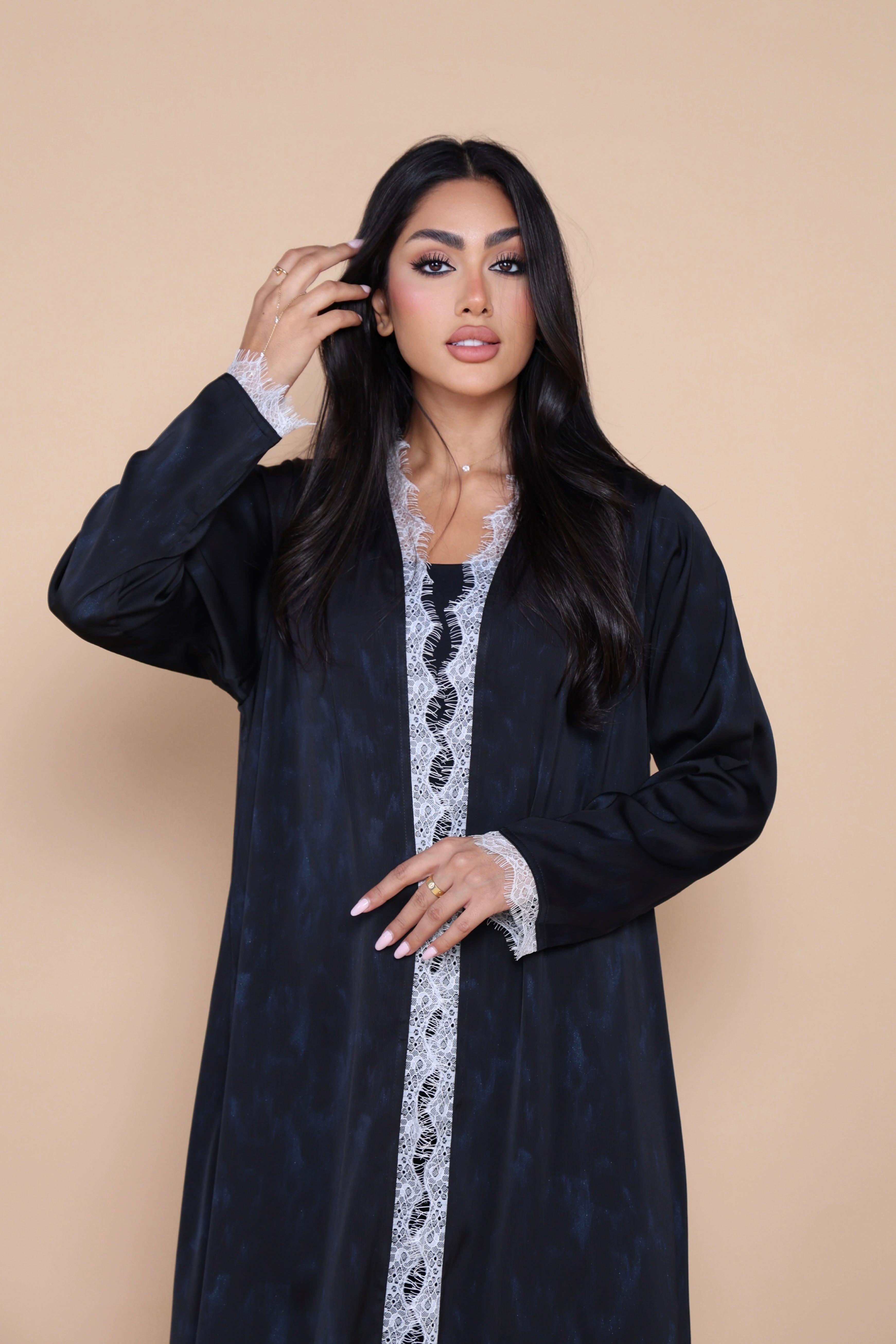 Vivienne-Black&Blue