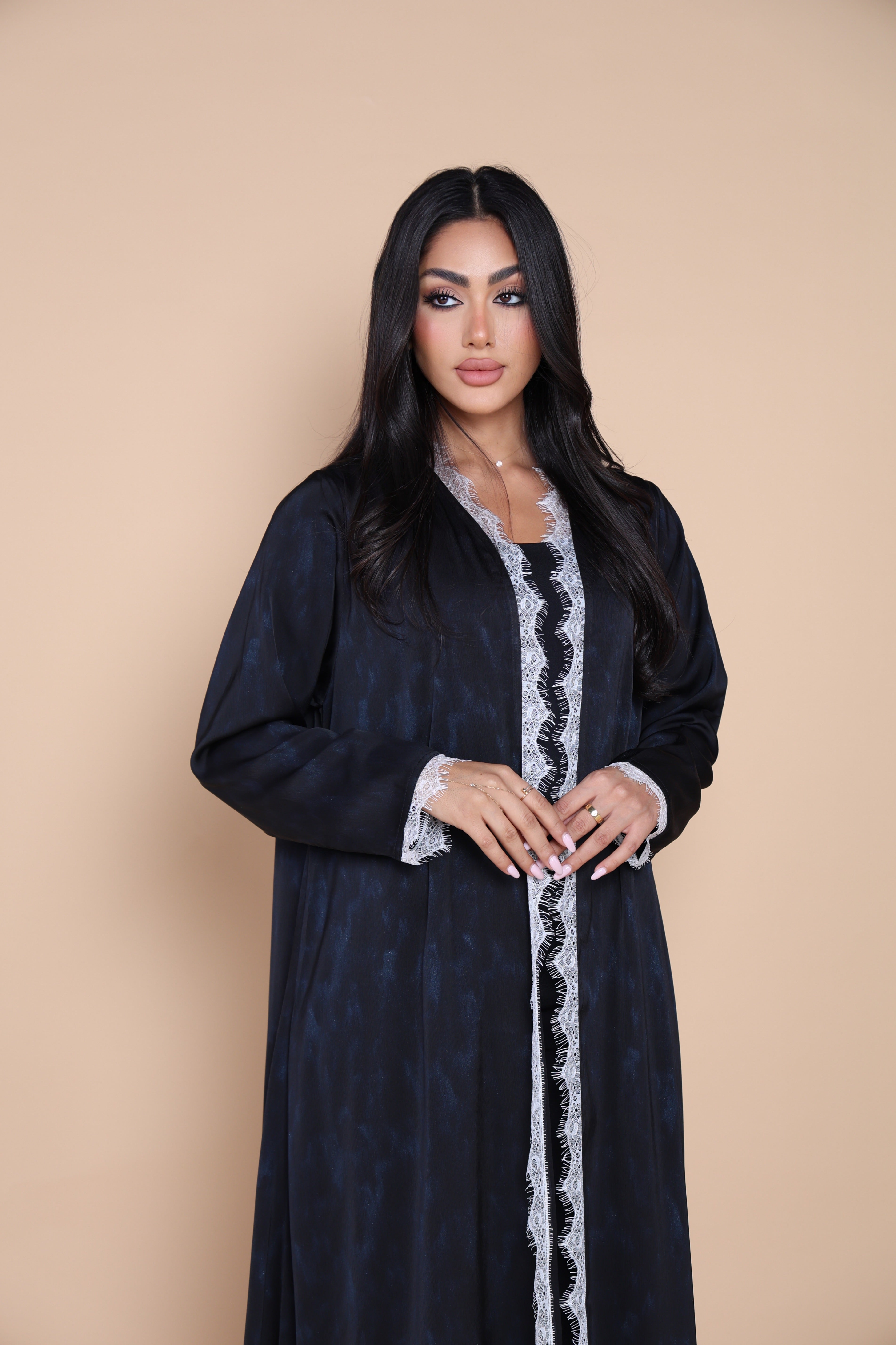 Vivienne-Black&Blue