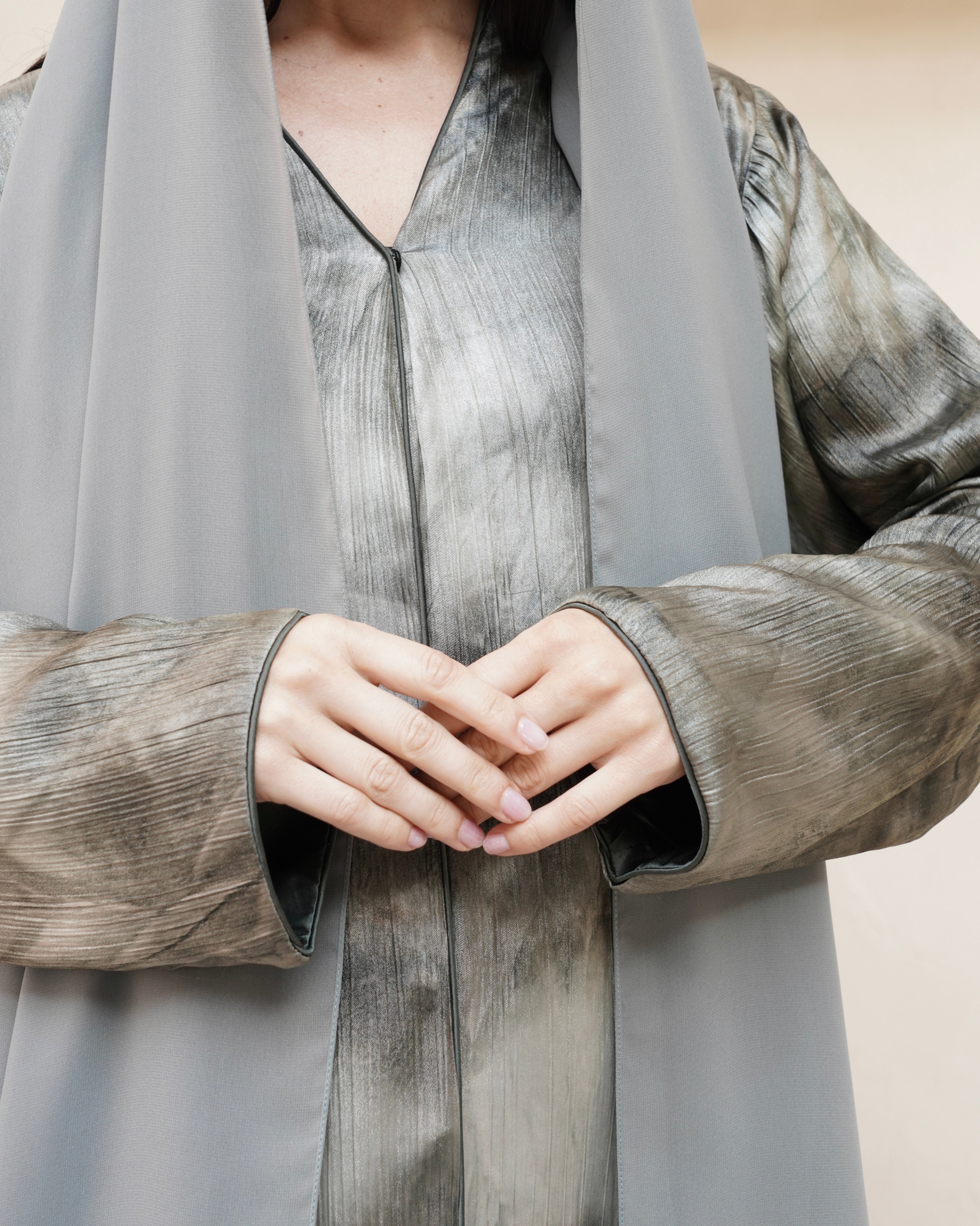 Selene Green Abaya