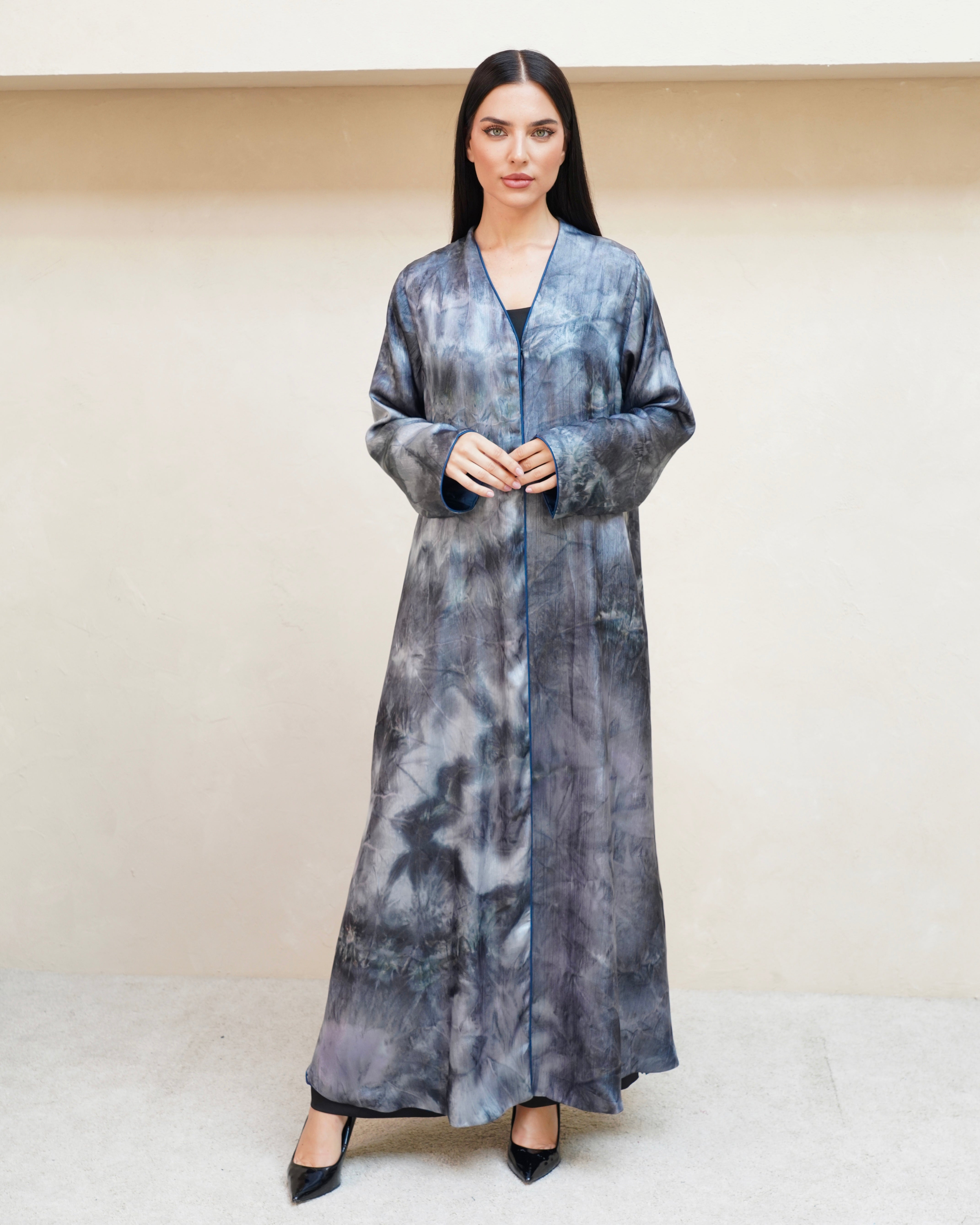 Selene Navy Abaya