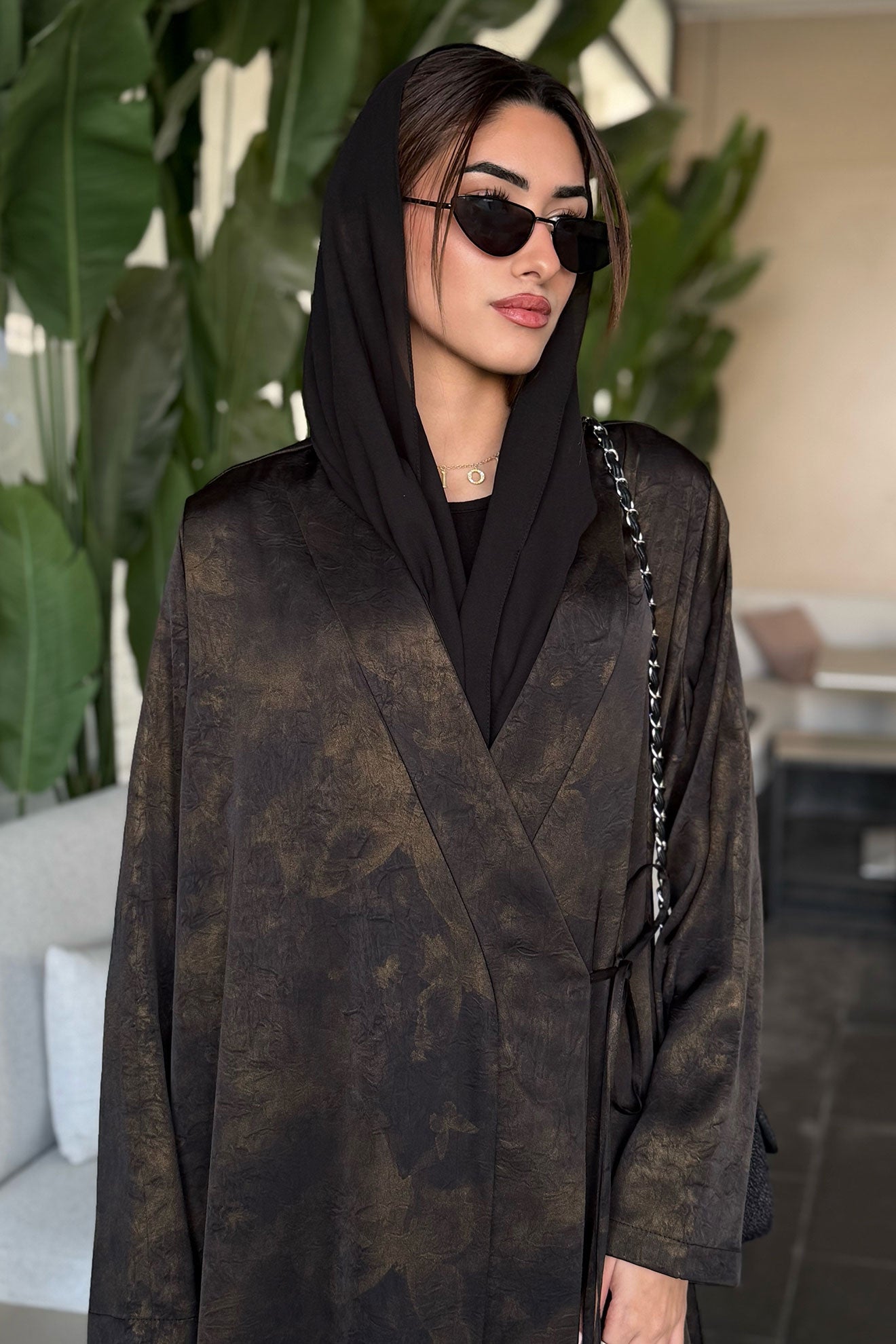 Elisa Brown Abaya