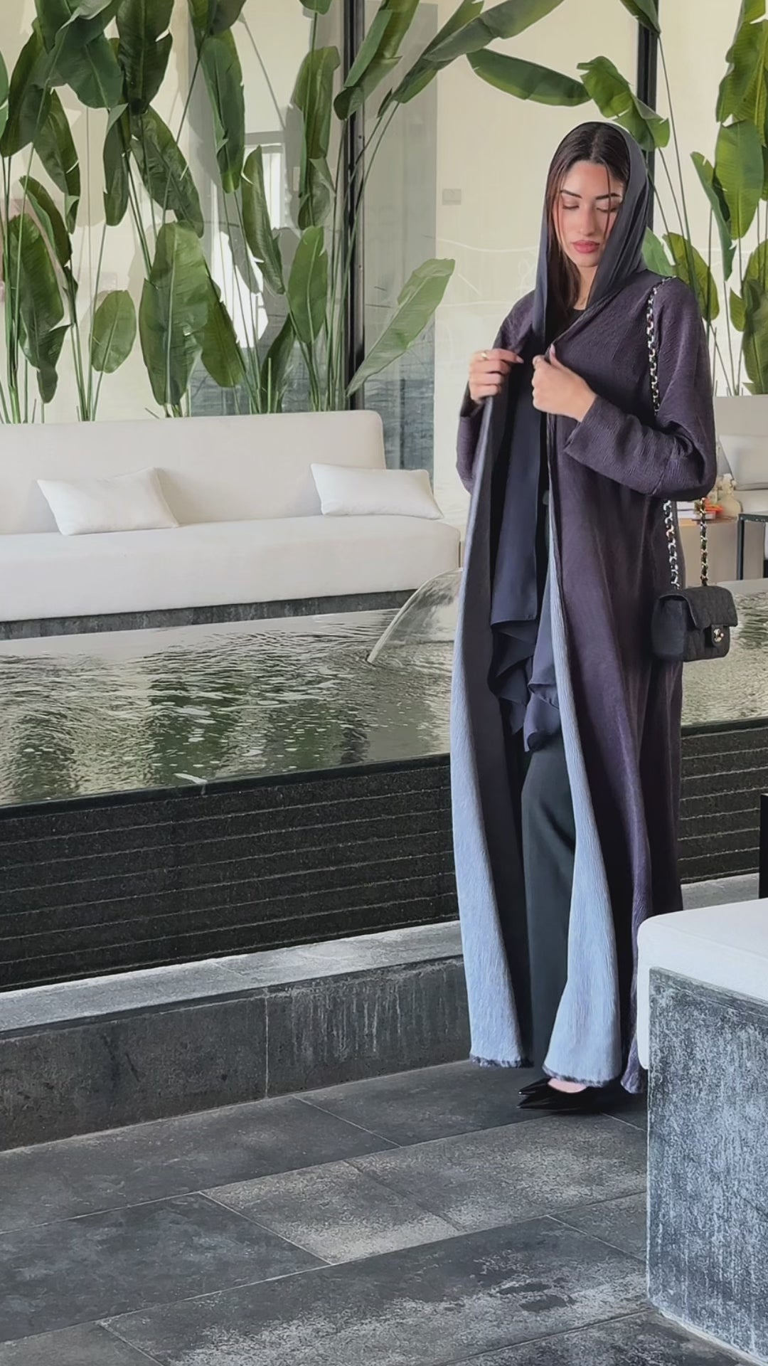 Flona Black Abaya